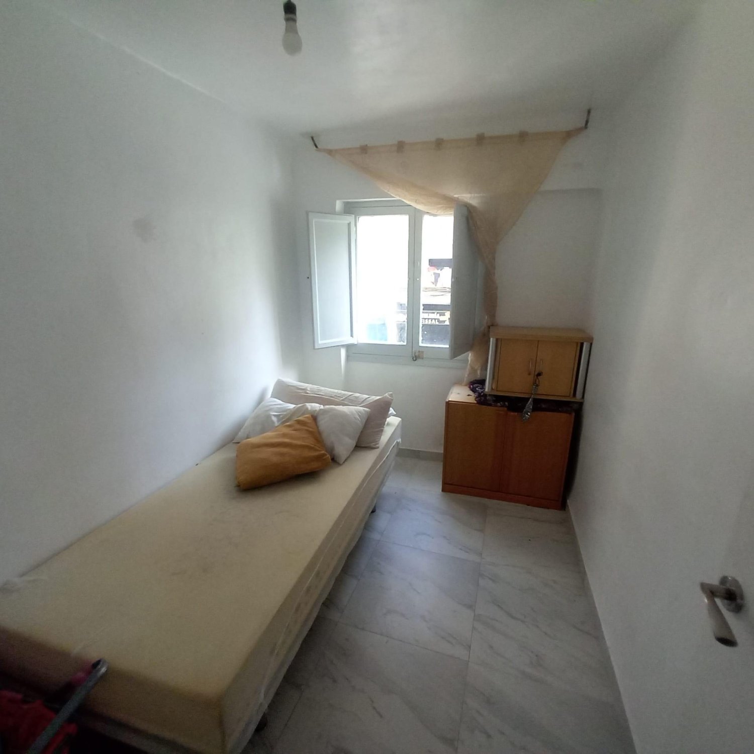Apartment in Alicante, Spain 3 bedrooms, 69 sq.m. No. 182963