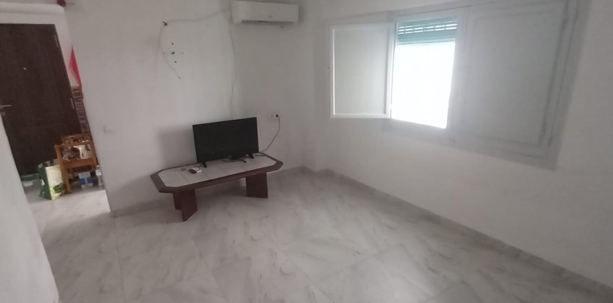 Apartment in Alicante, Spain 3 bedrooms, 69 sq.m. No. 182963