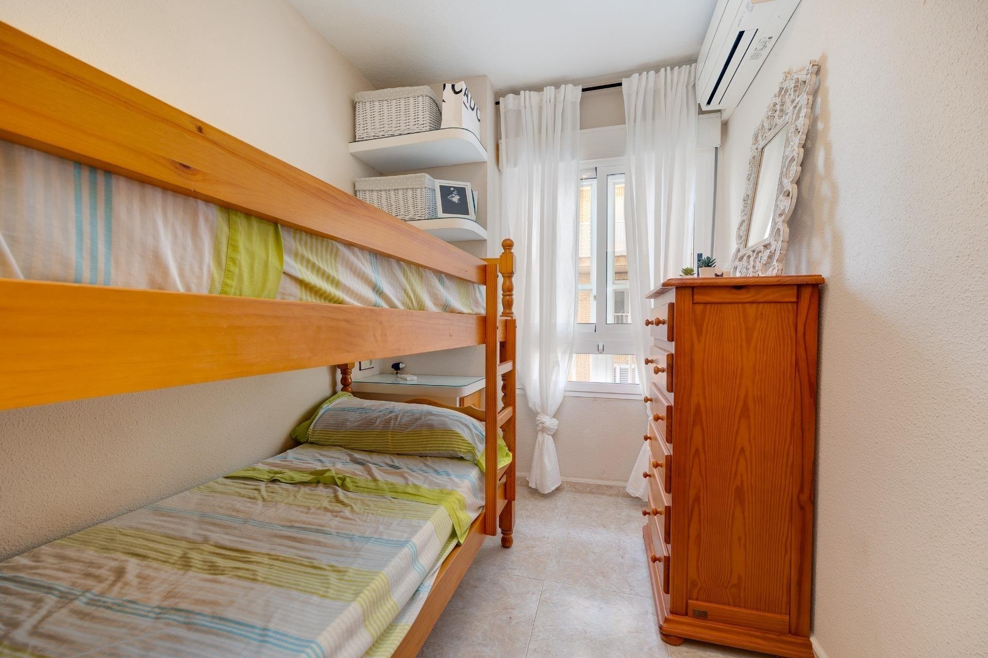 Dzīvoklis Torrevieja, Alicante, Spānijā 2 istabas, 46 m2 Nr. 182967