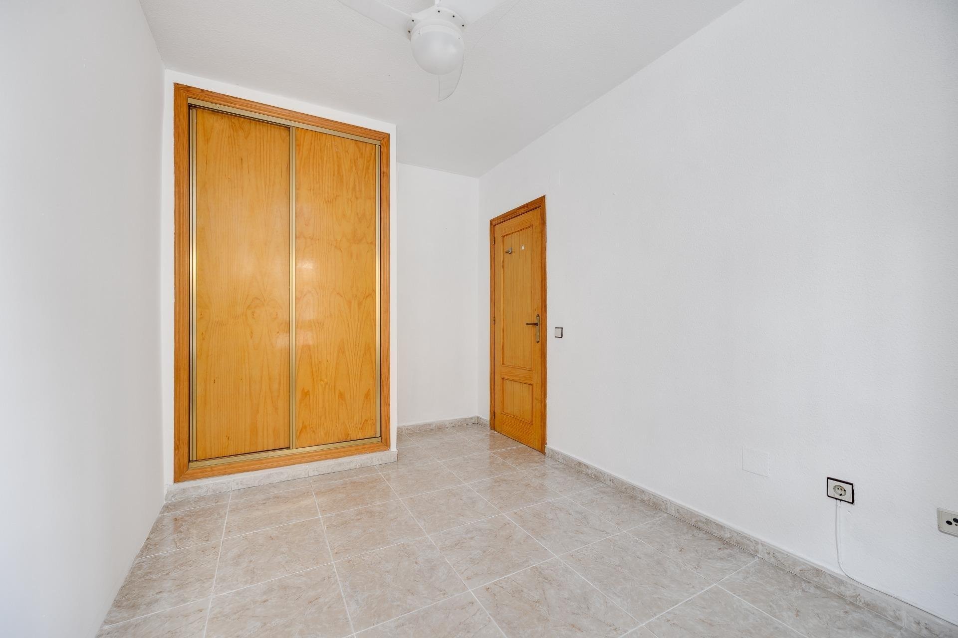 Dzīvoklis Torrevieja, Alicante, Spānijā 2 istabas, 46 m2 Nr. 182967