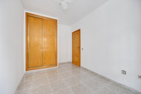 Apartament w Torrevieja, Alicante, Hiszpania 2 sypialnie, 46 mkw. nr 182967 – zdjęcie 24