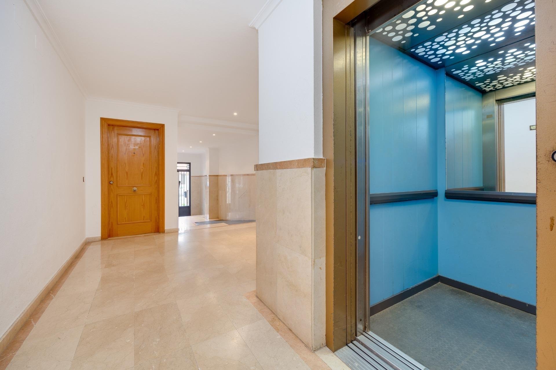 Dzīvoklis Torrevieja, Alicante, Spānijā 2 istabas, 46 m2 Nr. 182967