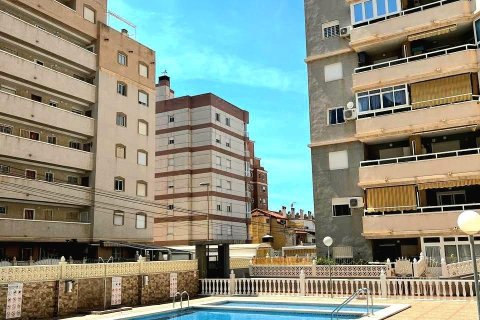 Продажа квартиры в Торревьеха, Аликанте, Испания 2 спальни, 56м2 №182965 - фото 2