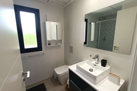 Apartment for sale in San Miguel de Salinas, Alicante, Spain 3 bedrooms, 94 sq.m. No. 196783 - photo 20