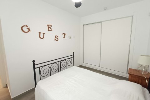 Apartment for sale in San Miguel de Salinas, Alicante, Spain 3 bedrooms, 94 sq.m. No. 196783 - photo 18