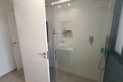 Apartment for sale in San Miguel de Salinas, Alicante, Spain 3 bedrooms, 94 sq.m. No. 196783 - photo 16