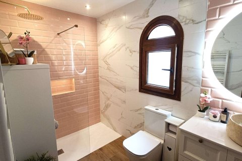 Townhouse for sale in Algorfa, Alicante, Spain 3 bedrooms, 132 sq.m. No. 196782 - photo 16