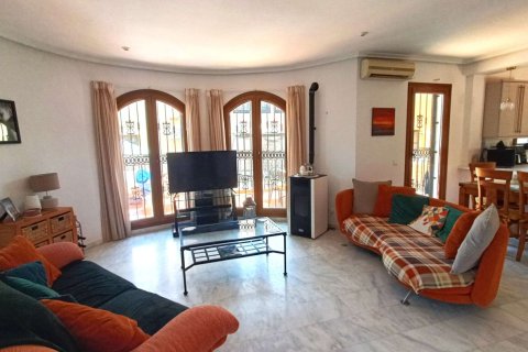 Townhouse for sale in Algorfa, Alicante, Spain 3 bedrooms, 132 sq.m. No. 196782 - photo 4