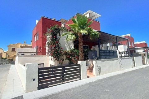 Townhouse in Algorfa, Alicante, Spain 3 bedrooms, 142 sq.m. No. 196784