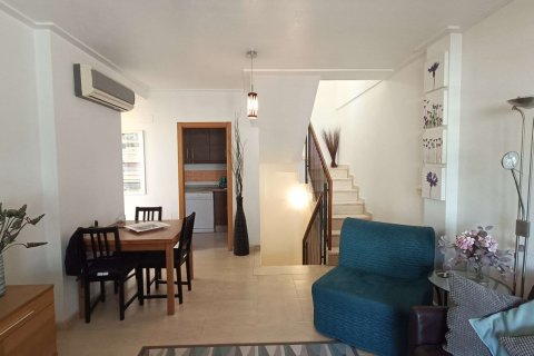 Townhouse for sale in Algorfa, Alicante, Spain 3 bedrooms, 142 sq.m. No. 196784 - photo 7