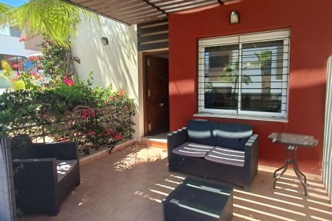 Townhouse for sale in Algorfa, Alicante, Spain 3 bedrooms, 142 sq.m. No. 196784 - photo 2
