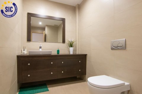 Villa in vendita a La Vall d'Uixo, Castellon, Spagna 4 camere da letto, 330 mq. N° 143612 - foto 11