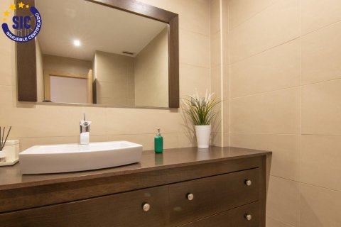 Villa in vendita a La Vall d'Uixo, Castellon, Spagna 4 camere da letto, 330 mq. N° 143612 - foto 12