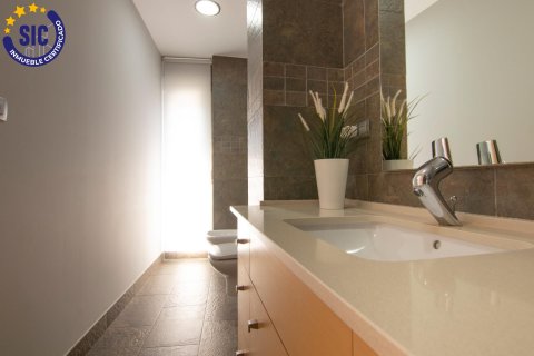 Villa in vendita a La Vall d'Uixo, Castellon, Spagna 4 camere da letto, 330 mq. N° 143612 - foto 28