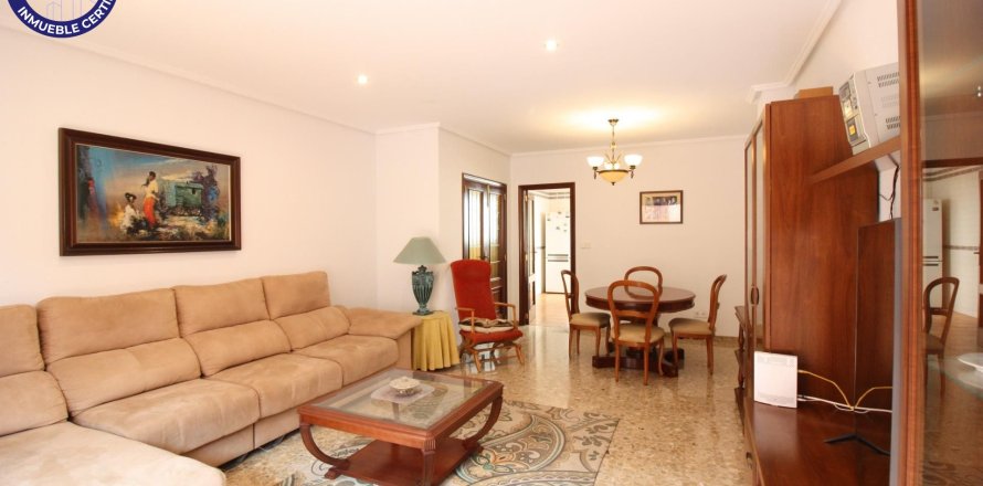 Villa a Meliana, Valencia, Spagna 3 camere da letto, 450 mq. N° 143609