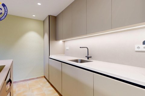 Villa zum Verkauf in Moncada, Valencia, Spanien 4 Schlafzimmer, 159 m2 Nr. 143613 - Foto 5