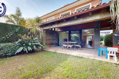 Villa zum Verkauf in Moncada, Valencia, Spanien 4 Schlafzimmer, 159 m2 Nr. 143613 - Foto 7