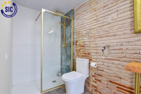 Villa in vendita a Valencia, Spagna 1 camera da letto, 37 mq. N° 143615 - foto 8