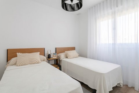 Apartment for sale Gran Alacant, Alicante, Spain 3 bedrooms, 102 sq.m. No. 100226 - photo 19
