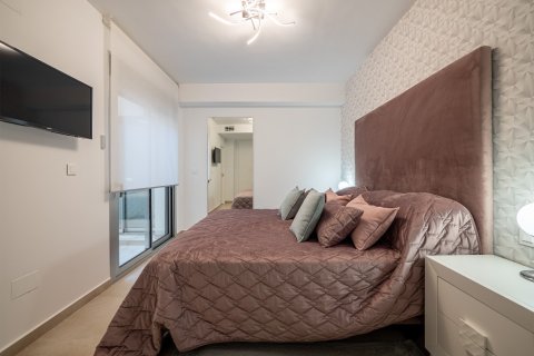 Villa à vendre à Lomas De La Juliana, Alicante, Espagne, 4 chambres, 237 m2 No. 145908 - photo 7