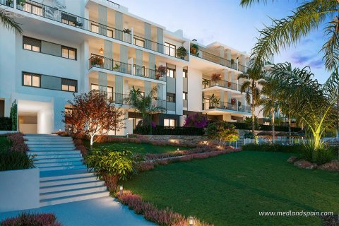 Apartament w Estepona, Malaga, Hiszpania 2 sypialnie, 110 mkw. nr 181827 – zdjęcie 11