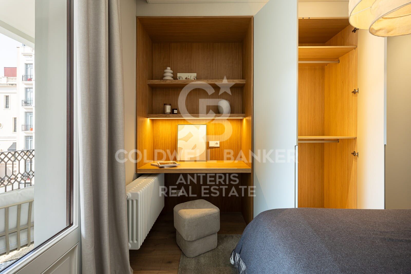 Huoneisto Barcelona, Espanja 4 makuuhuonetta, 203 m2 No. 178860