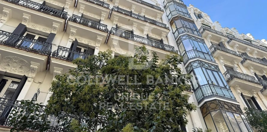 Apartment à Madrid, Espagne 125 m2 No. 178862