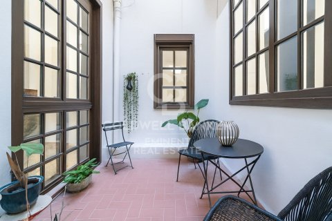 Apartment à Barcelona, Espagne 3 chambres, 146 m2 No. 178863
