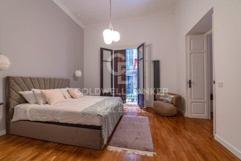 Apartment à vendre à Barcelona, Espagne, 3 chambres, 146 m2 No. 178863 - photo 13