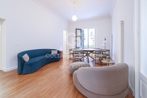 Apartment à vendre à Barcelona, Espagne, 3 chambres, 146 m2 No. 178863 - photo 3