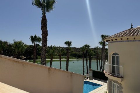 Продажа виллы в Лас Рамблас, Аликанте, Испания 3 спальни, 132м2 №145285 - фото 9