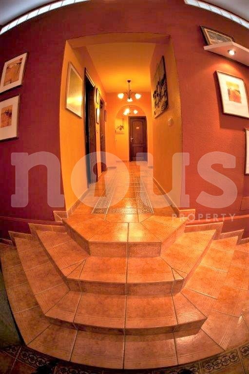 Villa en La Parque Reina, Tenerife, España 4 dormitorios, 287 m2 No. 102926