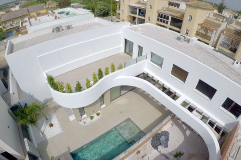 House for sale in Heredades, Alicante, Spain 3 bedrooms, 149.65 sq.m. No. 175382 - photo 5
