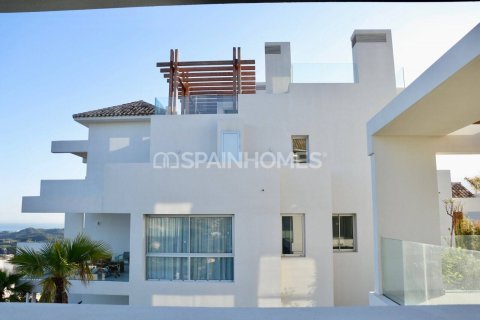 Huoneisto myytävänä Benahavis, Malaga, Espanja, 4 makuuhuonetta, 226 m2 No. 97528 - kuva 7