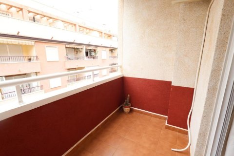 Huoneisto myytävänä Torrevieja, Alicante, Espanja, 2 makuuhuonetta, 65 m2 No. 196059 - kuva 6