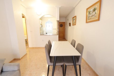 Huoneisto myytävänä Torrevieja, Alicante, Espanja, 2 makuuhuonetta, 65 m2 No. 196059 - kuva 7