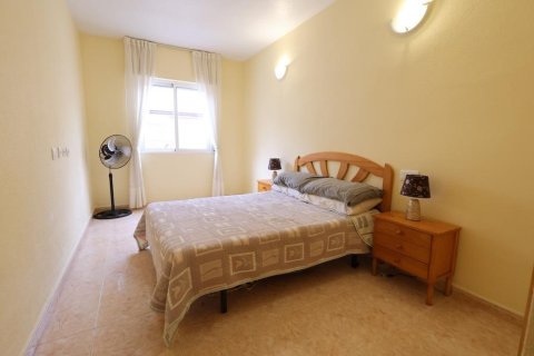 Huoneisto myytävänä Torrevieja, Alicante, Espanja, 2 makuuhuonetta, 65 m2 No. 196059 - kuva 10