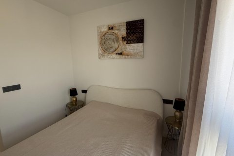 Huoneisto myytävänä Los Alcazares, Murcia, Espanja, 2 makuuhuonetta, 85 m2 No. 196057 - kuva 13