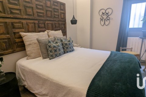 Apartment for sale in Villamediana de Iregua, La Rioja, Spain 2 bedrooms, 80 sq.m. No. 185928 - photo 13
