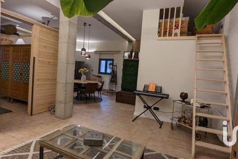 Apartment for sale in Villamediana de Iregua, La Rioja, Spain 2 bedrooms, 80 sq.m. No. 185928 - photo 19