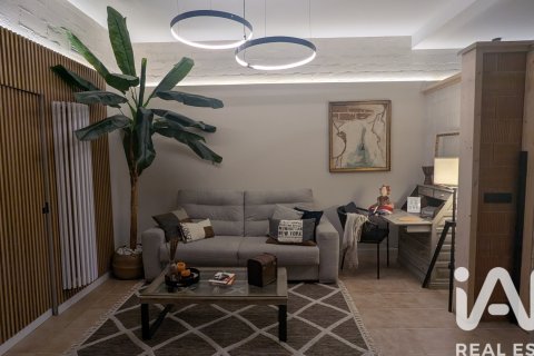Apartment in Villamediana de Iregua, La Rioja, Spain 2 bedrooms, 80 sq.m. No. 185928