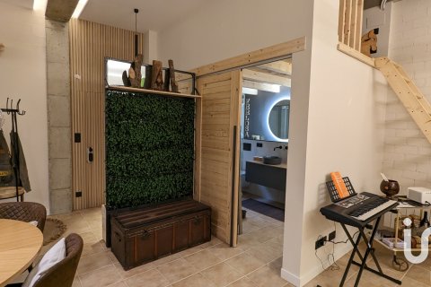 Apartment for sale in Villamediana de Iregua, La Rioja, Spain 2 bedrooms, 80 sq.m. No. 185928 - photo 21