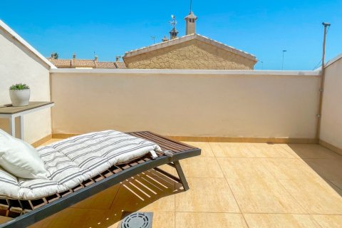 Продажа таухауса в Аликанте, Испания 4 спальни, 140м2 №190234 - фото 25