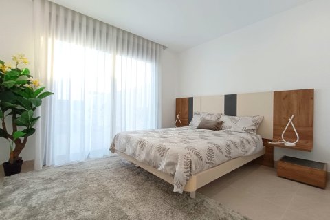 Radhus till salu i Benijofar, Alicante, Spanien 3 sovrum, 138 kvm. Nr. 141426 - foto 1