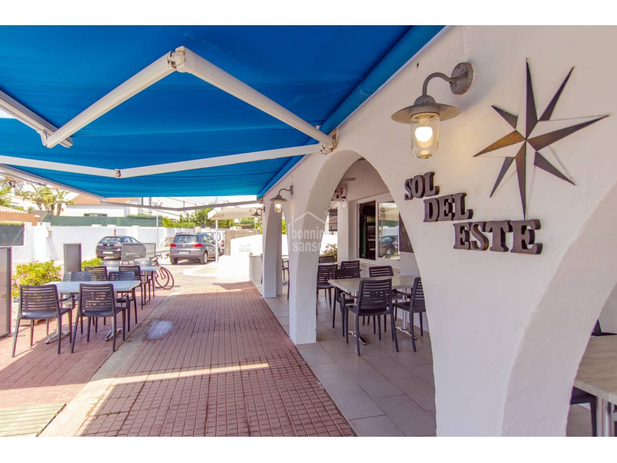Cafe / restaurant à Es Castell, Menorca, Espagne 68 m2 No. 141428