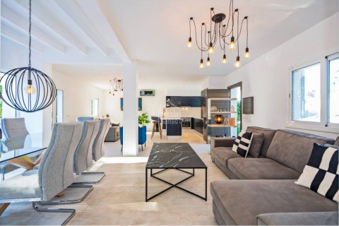Villa à vendre à Port d'Addaya, Menorca, Espagne, 4 chambres, 212 m2 No. 141429 - photo 3