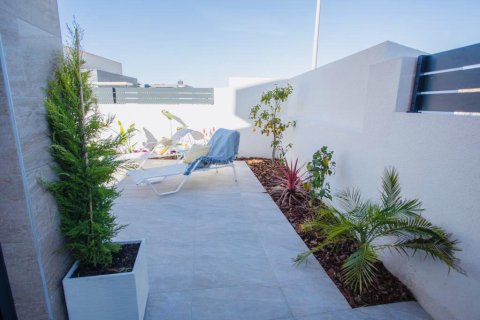 Villa for sale in La Herrada, Alicante, Spain 3 bedrooms, 105 sq.m. No. 165167 - photo 25