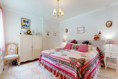 Villa for sale in Maryvilla, Alicante, Spain 7 bedrooms, 441 sq.m. No. 165163 - photo 13