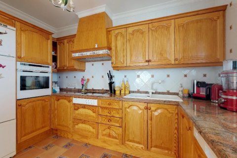 Villa for sale in Maryvilla, Alicante, Spain 7 bedrooms, 441 sq.m. No. 165163 - photo 8