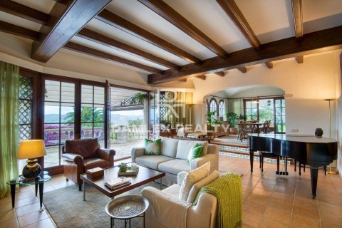 Huvila myytävänä Platja D'aro, Girona, Espanja, 4 makuuhuonetta, 421 m2 No. 176731 - kuva 27